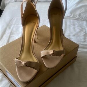 Alexandre Birman Beige Bow Heels